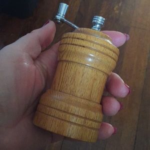 Olde Thomson pepper chopper